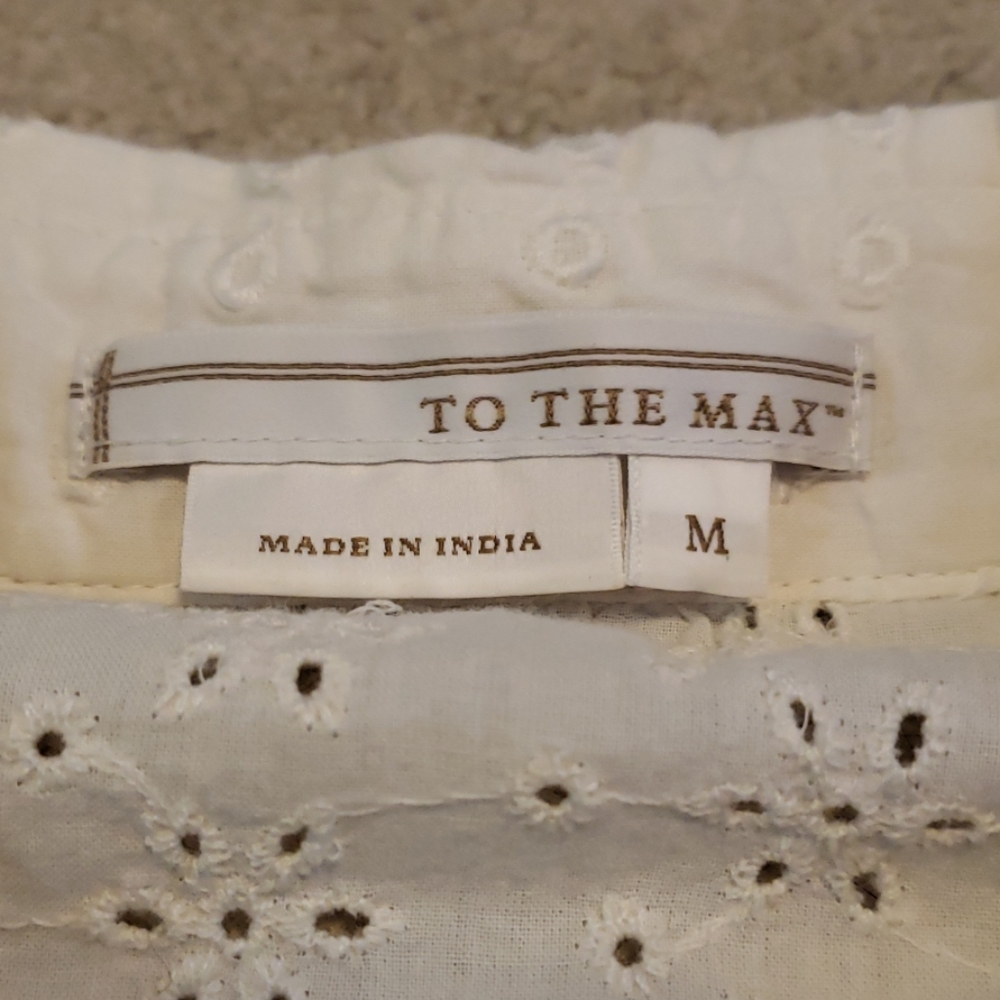 To The Max - Picture 2 of 4